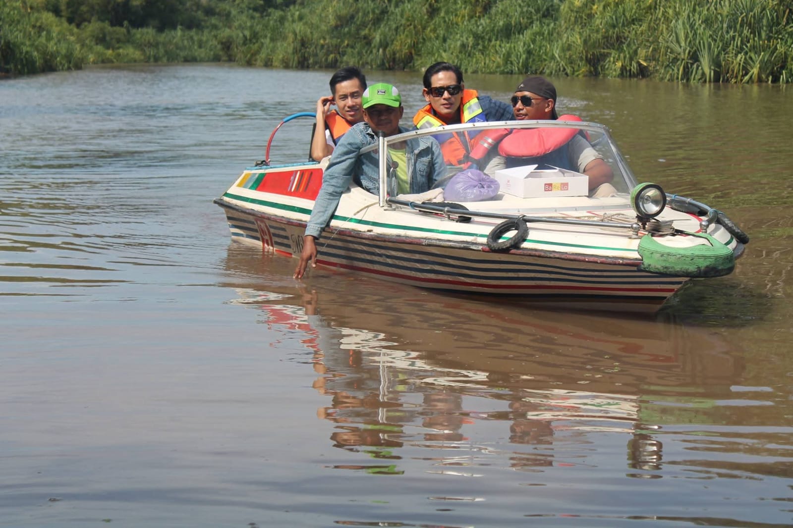Trip 1 Day with Speed Boat